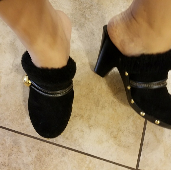 COACH suede clogs NWOT - Picture 3 of 5